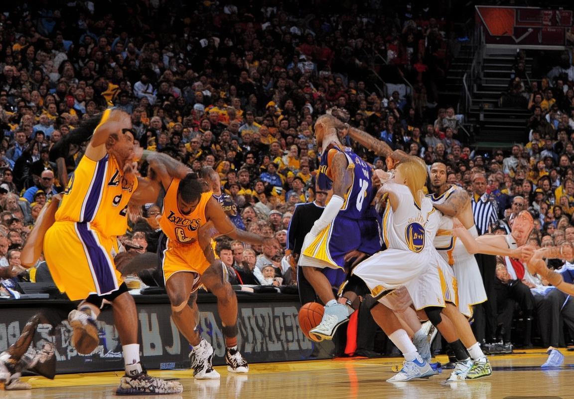 2011年NBA巅峰对决：勇士VS湖人经典战役回顾